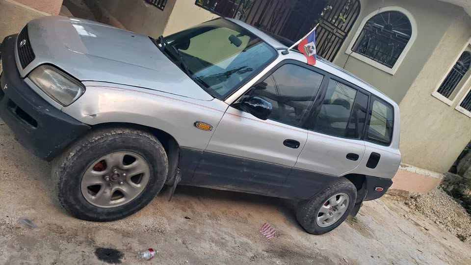 Toyota RAV4 1997 4x4 — climatisation à réparer